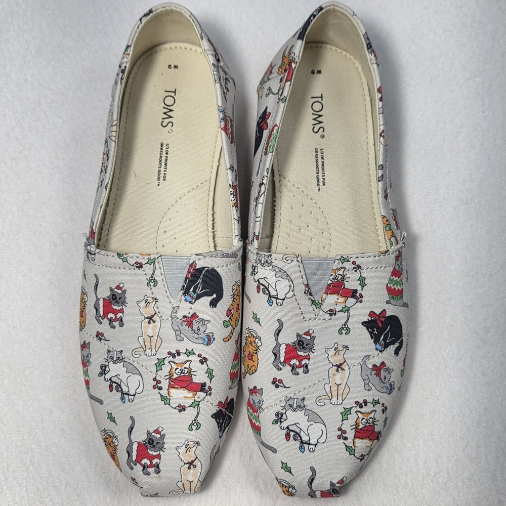 Toms Belmont Flats Women's Gray Christmas Cats Print Slip On Comfort Shoes - 9